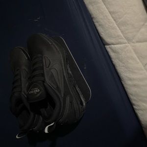 Nike Adapt